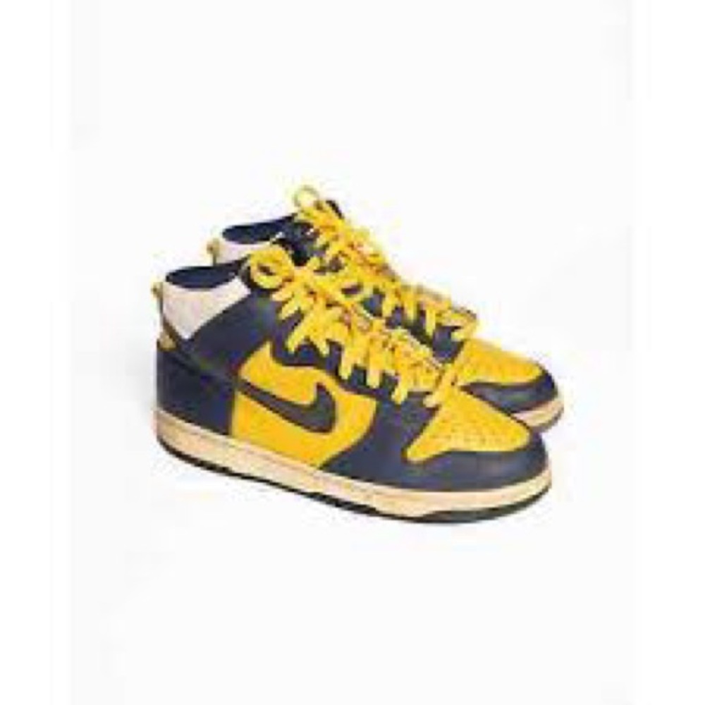 Nike Dunk Michigan Yellow and Blue Sneakers High-Top